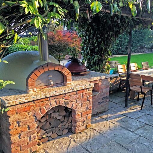 Igneus Ceramiko Pro Wood Fired Pizza Oven